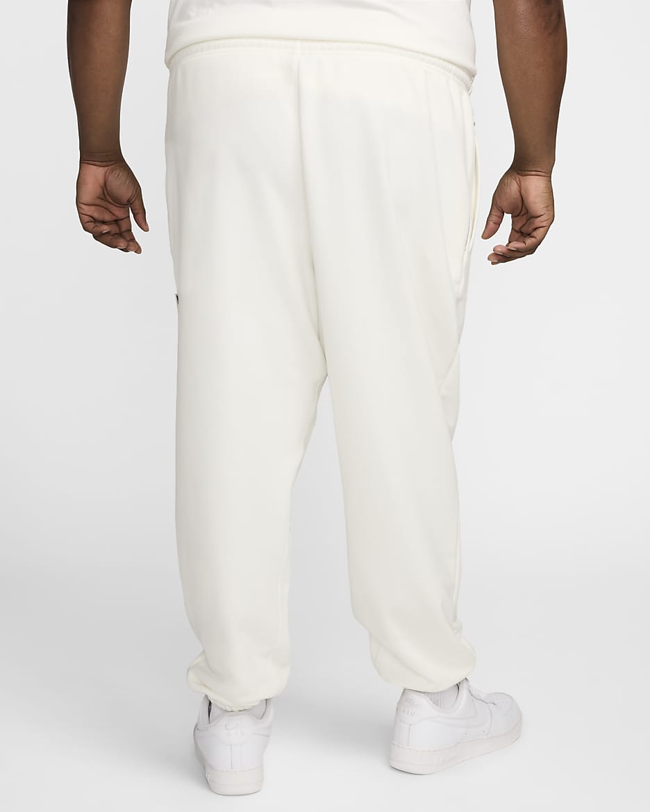 Nike Standard Issue Men s Dri FIT Basketball Trousers White Polyester Cotton